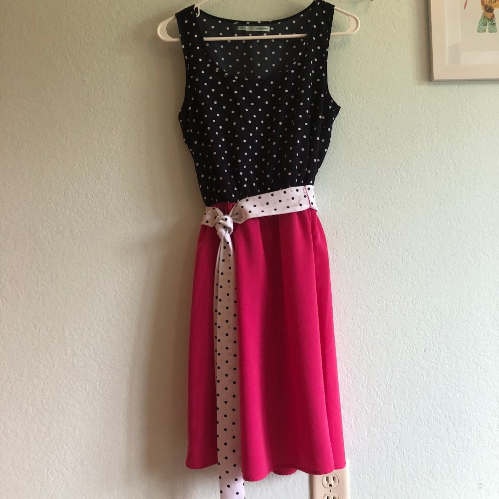 Super Cute Polka Dot Sleeveless Dress - NWOT